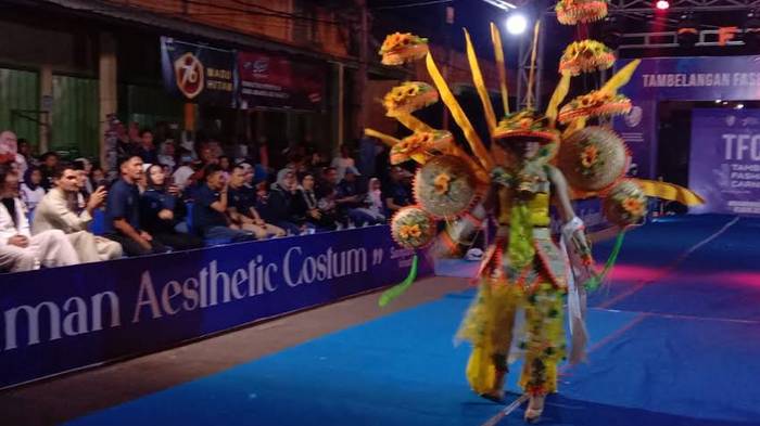 Tambelangan Fashion Carnival Berjalan Spektakuler, Ketua TP PKK Sampang: Harus Digelar Setiap Tahun