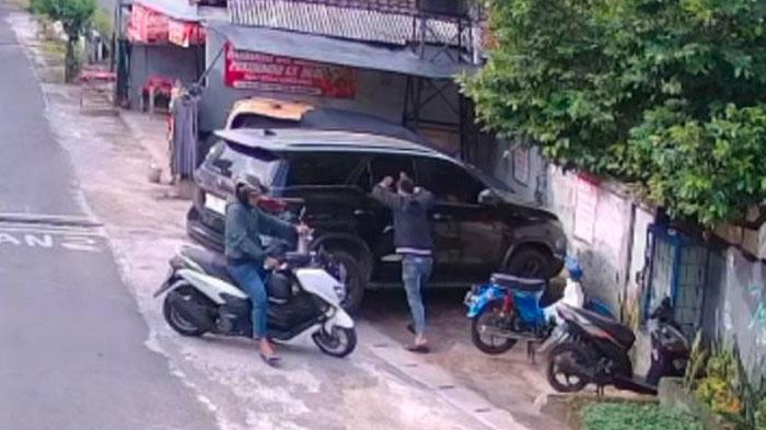 pelaku-pencurian-bermodus-pecah-kaca-beraksi-di-Kelurahan-Tukangkayu-banyuwangi.jpg
