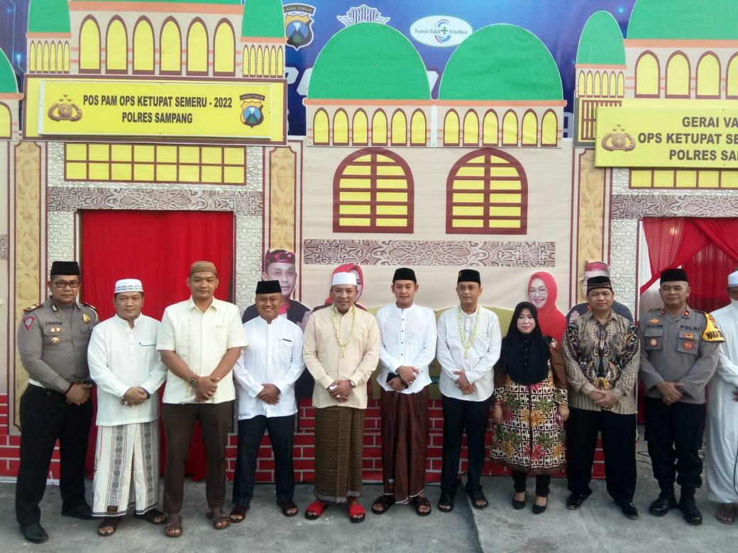 Pos Lantas di Wilayah Black Spot Jalan Raya Jrengik, Bupati Sampang Slamet Junaidi Apresiasi Polres