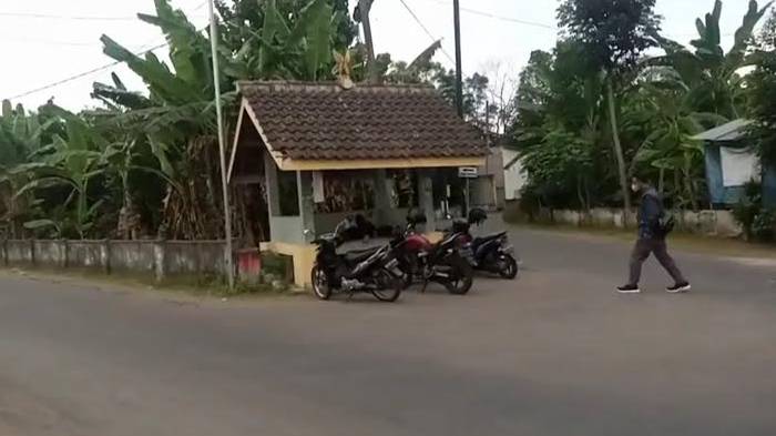 Warga Boro Tulungagung Tak Terpengaruh Penangkapan ES oleh Densus 88 Anti Teror