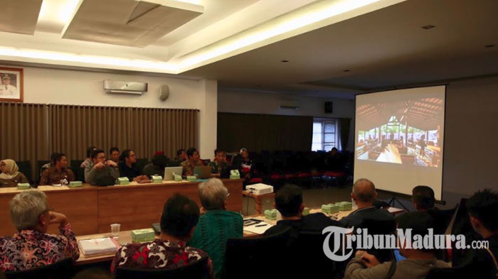 Pemerintah dan Kementerian Gandeng BUMN, Kebut Pengembangan Wisata Pantai Pulau Merah Banyuwangi