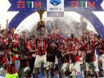 AC-Milan-menjuarai-gelar-Liga-Italia-pada-musim-2021-2022.jpg
