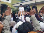 Anies-Baswedan-saat-tiba-di-Kabupaten-Sumenep-Madura.jpg