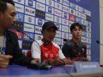 Asisten-Pelatih-Madura-United-Rakhmad-Basuki-saat-konferensi-pers-jelang.jpg