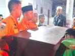 BPBD-Sampang-mengantarkan-jenazah-santri-korban-Ponpes-Al-Khoziny.jpg