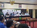 Bupati-Sumenep-Achmad-Fauzi-MoU-aplikasi-E-Berpadu-PN-Sumenep.jpg
