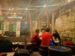 CURI-PERHATIAN-MASYARAKAT-Sulap-Barang-Bekas-jadi-Properti-Kedai-Nostalgia.jpg