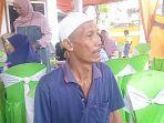 Daman-Huri-Jamaah-Haji-Jember-yang-berangkat-ke-Mekkah-pakai-sepeda-Motor.jpg