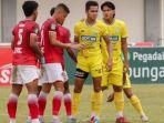 Frank Sokoy ke Madura United, Bek Kanan Gresik United Gardhika Arya Mendekat ke Tim Liga 1