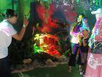 Glow-Interactive-Zoo-GIZ-Park-ramai-dikunjungi-pengunjung-Kebun-Binatang.jpg