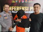 Hafid-digiring-ke-tahanan-usai-bacok-kakak-kandungnya-di-Jalan-Bulak-Banteng-Madya-Surabaya.jpg
