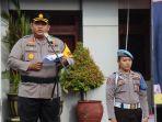 Kapolres-Pamekasan-AKBP-Jazuli-Dani-saat-memberikan-arahan-kepad.jpg