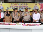 Kapolres-Pamekasan-AKBP-Jazuli-Dani-saat-merilis-pengungkapan-kasus.jpg
