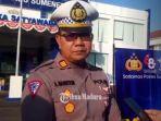 Kasat-Lantas-Polres-Sumenep-AKP-A-Nasution-saat-memberikan.jpg