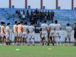 Madura-United-dalam-sebuah-latihan-jelang-final-championship-series-Liga-1-20232024.jpg