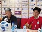 Pelatih-Timnas-Thailand-U-19-Emerson-Pereira-Da-Silva-saat-jumpa-pers-setelah.jpg