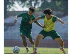 Pemain-Persebaya-lakukan-latihan-jelang-lawan-Madura-United.jpg