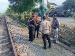 Pencurian-batang-besi-rel-kereta-api-berhasil-digagalkan-warga-Bojonegoro.jpg