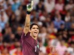Penjaga-gawang-Maroko-Yassine-Bounou-di-Piala-Dunia-Qatar-2022-juga-membela-Sevilla.jpg