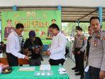 Polres-Pamekasan-melakukan-tes-urine-kepada-para-sopir-bus.jpg
