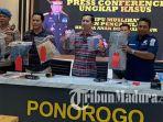 Pres-rilis-video-wanita-tanpa-busana-di-Ponorogo-polisi-menunjukkan-barang-bukti-yang-disita.jpg