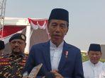 Presiden-Jokowi-saat-ditemui-seusai-menghadiri-Apel-Hari-Sant.jpg