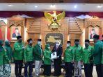 Rombongan-DPW-PPP-Jatim-saat-berkunjung-menemui-Khofifah-Indar.jpg
