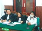 SIDANG-AGENDA-SAKSI-Jan-Hwa-Diana-bersama-suaminya-diadili.jpg