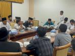 SUASANA-TEGANG-Puluhan-pemuda-asal-Desa-Pajeruan-Kecamatan-Kedungdung.jpg