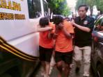 Sebanyak-34-laki-laki-penyuka-sesama-jenis-digiring-ke-sel-Polrestabes-Surabaya.jpg
