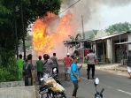Sebuah-Truck-warna-merah-PT-Multi-Gas-Sapeken-Jaya-milik-H-Ahmad.jpg