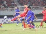 Striker-timnas-U-19-Indonesia-Jens-Raven-membobol-gawang-Thailand-pada.jpg