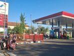 Suasana-SPBU-di-Kecamatan-Kalianget-Sumenep-Selasa-10122024.jpg