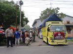 Suasana-saat-Kapolres-Pamekasan-AKBP-Jazuli-Dani-Iriawan-ikut-melepas.jpg