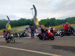 Suasana-saat-Warga-berbondong-bondong-datang-ke-Alun.jpg