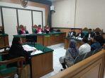 Suasana-sidang-di-Pengadilan-Negeri-Sidoarjo.jpg
