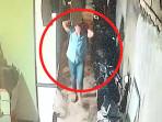 TERDUGA-PELAKU-PENCURIAN-Tangkapan-layar-video-CCTV-merekam-pria-misterius.jpg