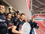 Xabi-Alonso-mengungkapkan-kegembiraannya-setelah-bawa-Bayer-Leverkusen-juara-Bundesliga.jpg