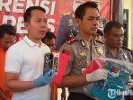 akbp-handono-subiakto-menunjukkan-barang-bukti-penganiayaan.jpg