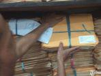 Ribuan Paket Diduga Berisi Tabloid Indonesia Barokah Ditahan di Kantor Pos Malang