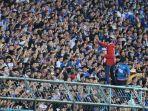 aremania-saat-mendukung-arema-fc.jpg
