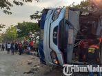 bus-po-sugeng-rahayu-terguling-usai-tabrak-motor-menyebrang-liar-di-jalan-ring-road-kota-madiun.jpg