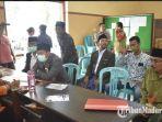 calon-pengantin-asal-kabupaten-sumenep-melakukan-tes-kesehatan.jpg