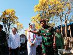 Dewanti Rumpoko Antusias Pengalaman Pertama Lihat Langsung Bunga Tabebuya Bermekaran di Arhanud