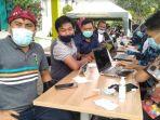 direktur-media-lingkarjatimcom-aliman-haris-bersama-sejumlah-awak-media.jpg