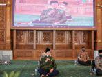 fathul-huda-saat-pembukaan-khotmil-quran-bil-ghoib-online.jpg