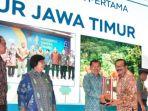 gubernur-jatim-pakde-karwo-terima-penghargaan-nirwasita-tantra-2018-dari-wapres.jpg