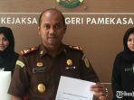 kepala-kejaksaan-negeri-pamekasan-teuku-rahmatsyah.jpg