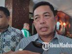 kepala-kejati-jatim-sunarta-saat-ditemui-di-jalan-a-yani-jumat-832019.jpg