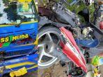 kondisi-honda-beat-remuk-setelah-beradu-depan-dengan-truk-di-kabupaten-bangkalan.jpg